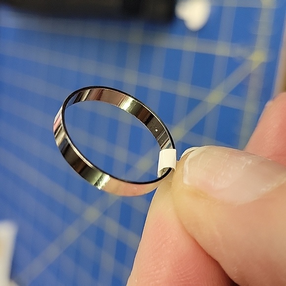 Silver Tone Ring Band Size 7 - Picture 2 of 2